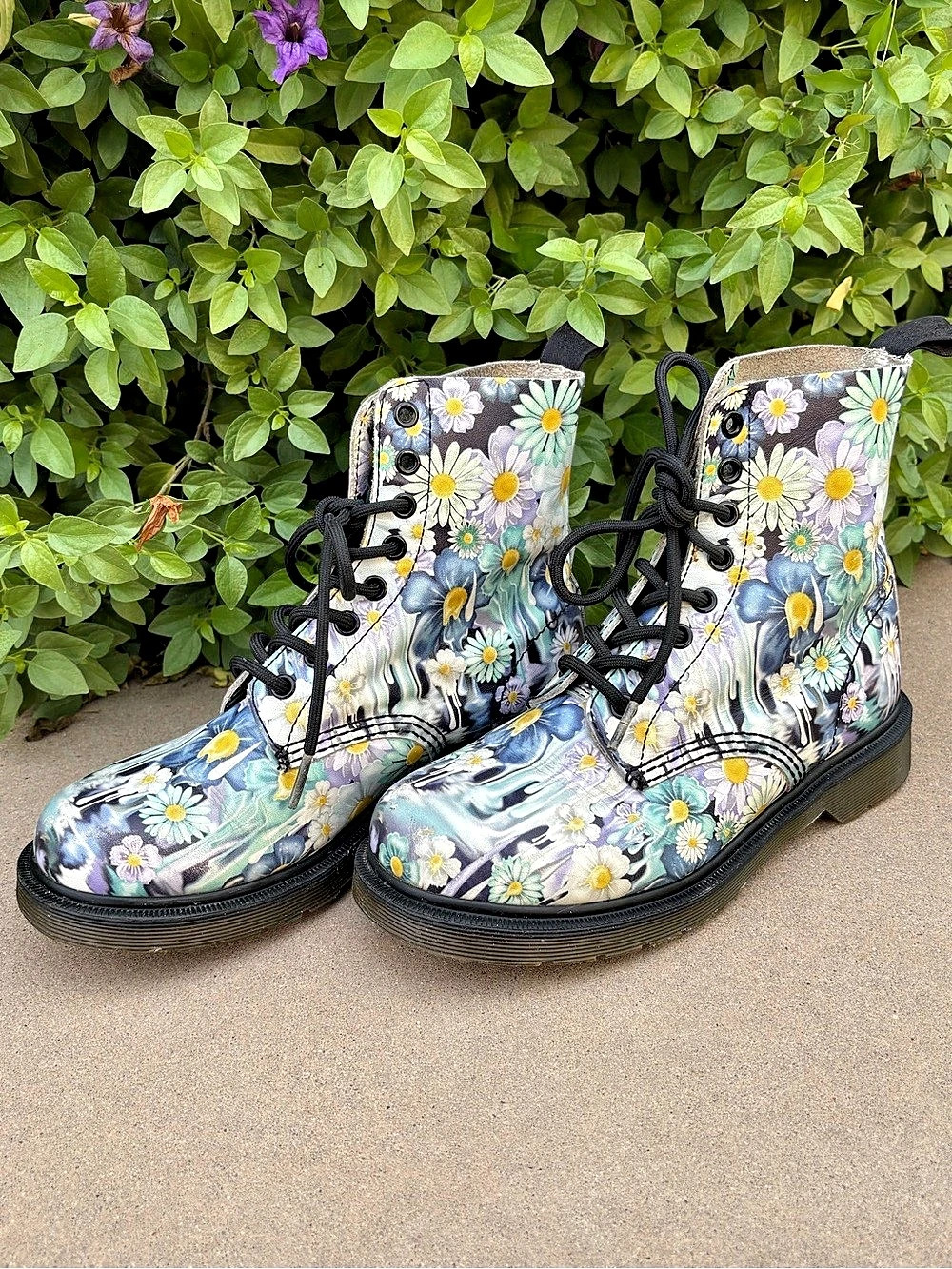 Rare Dr. Martens 1460 Pascal Floral Mash Up Combat Boots US 7